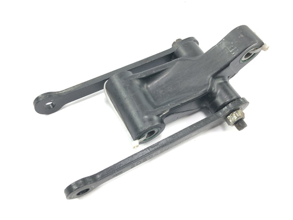 Triumph Adventurer 900 T309RT [1998] - Umlenkhebel Federbein Hinterradfederung