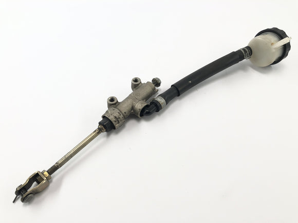 川崎GPZ 1100 ZXT10E [1997]  - バックフットブレーキシリンダーのメインブレーキシリンダー