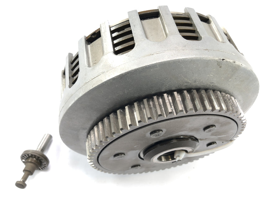 Kawasaki ZR7 ZR750F [1999] - Kupplung Kupplungskorb Clutch Basket Assy