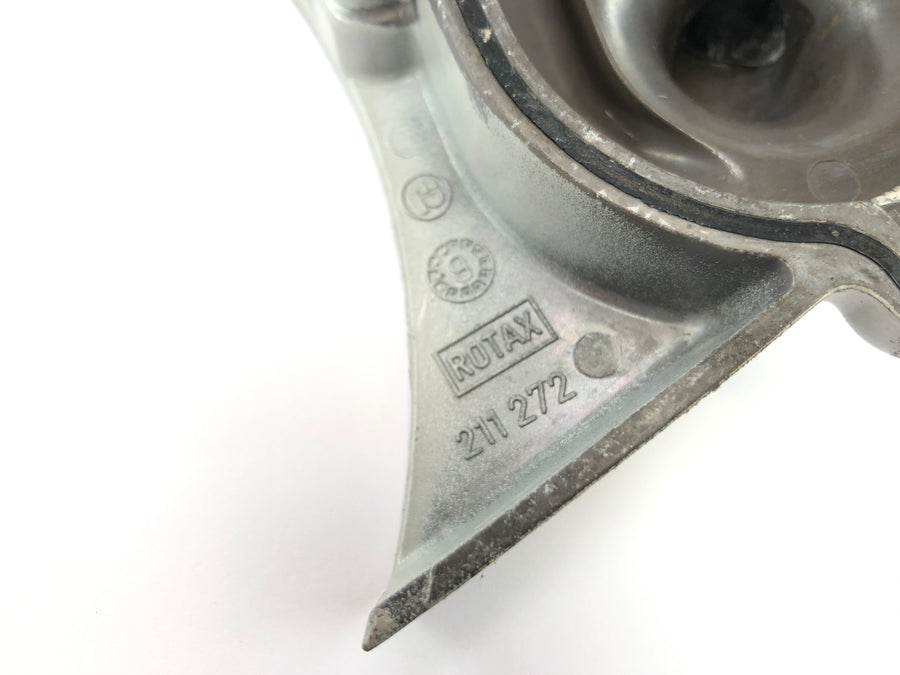 BMW F 650 GS R13 [2002] - Cubierta de la cubierta de la cubierta de la bomba de agua Cubierta de la cubierta del refrigerante