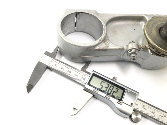 Ducati Monster M600 [1995] - Gabelbrücke unten