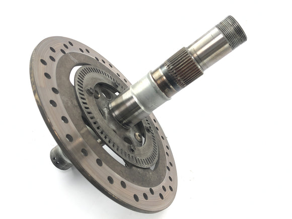 Triumph Sprint St 1050 [2005]  - ブレーキディスク付きの背面にあるホイールアクスル