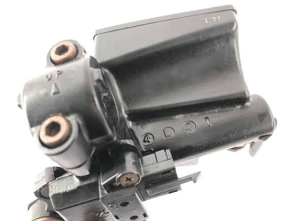 Triumph Daytona 900 T300 [1996] - Kupplungspumpe mit Kupplungshebel