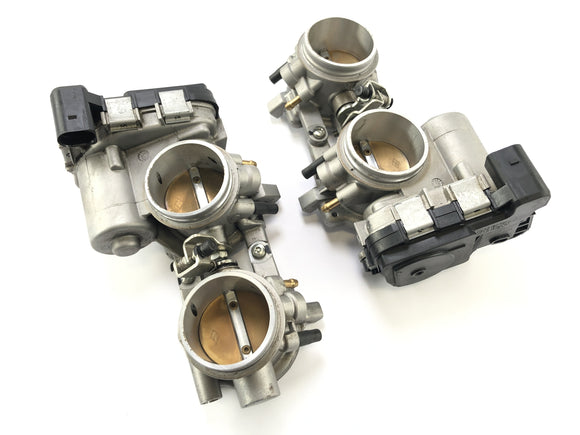 Apryia RSV4 1000 [2010]  - スロットルバルブセットカップル