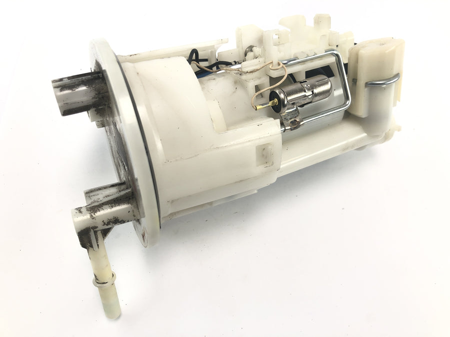 Yamaha MT 03 RM02 [2007] - Drivstoffpumpe drivstoffpumpe drivstoffleveringsenhet