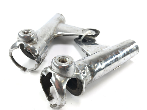 Honda GL 1000 Goldwing GL1 [1978] - Lampenhalter Scheinwerferaufnahme links und rechts