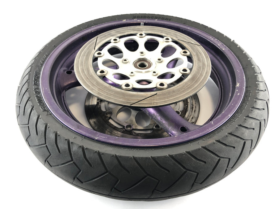 Suzuki GSX -R 1100 W GU75 C [1993] - Rueda de la rueda delantera con signos de desgaste