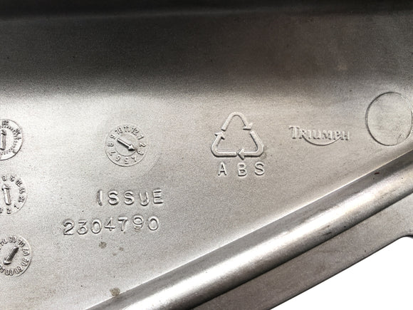 Triumph Daytona 955i T595N [2003] - Heckverkleidung rechts Seitenverkleidung Verkleidungsseite links