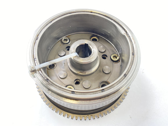 Yamaha XT 600 Z Ténéré 1vj [1986] - Polad se startovacím zubním kolem