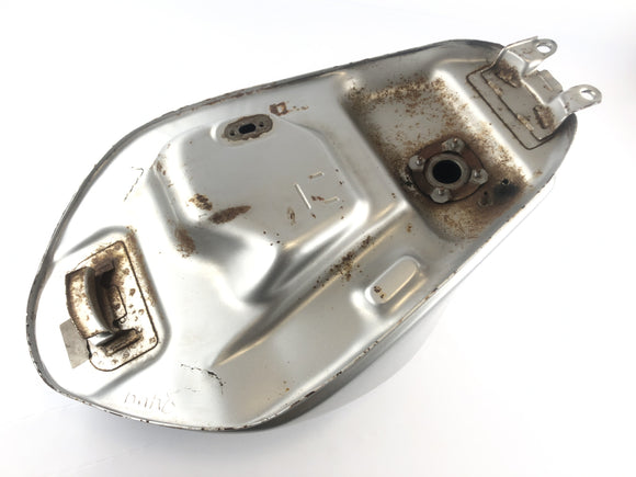 Suzuki GSF 1200 S Bandit WVA9 [2003] - Tank Benzintank mit Beule