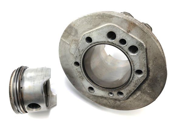 Moto Guzzi V 1000 VG [1980] - Cilindro con pistones a la izquierda