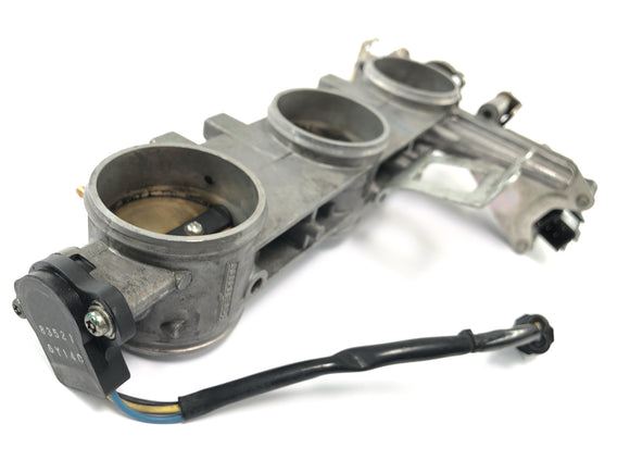 Triumph Speed Triple 1050 515NJ [2007] - Corpo farfallato