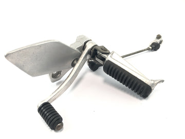 Yamaha XJR 1200 4PU [1996] - Fahrerfußraste links mit Schaltpedal und Gestänge - 0