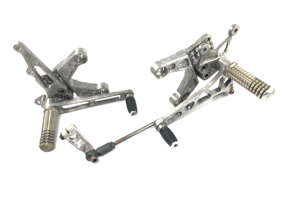 HONDA VTR 1000 SP 1 SC45 [2001] - Systém opěrky nohou Držák opěrky nohou řidiče Attack