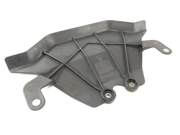 Benelli TNT 1130 [2009] - Tampa inferior da ponte do garfo