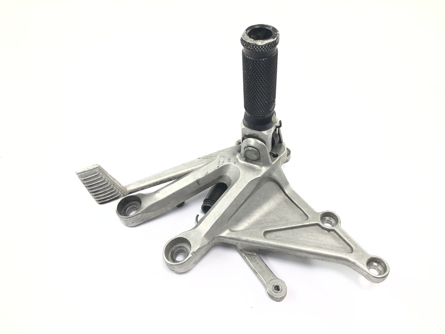 ホンダ CBR 1000 RR SC57 [2006] - 右側の運転席フットレスト、ブレーキ ペダル フットレスト システム付き