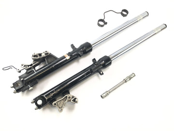 Honda CBX 750 RC17 [1984] - fork pipes Telegabel 39mm with front axle