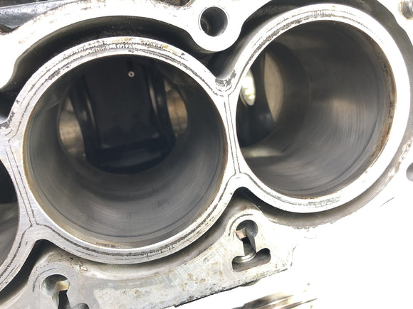 BMW K 1300 R K12S [2014] - Корпус двигателя пустое корпус с поршнями