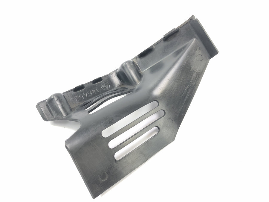 BMW K 1100 LT 100 [1994] - Moottorin suojalevyn kannen etuosa