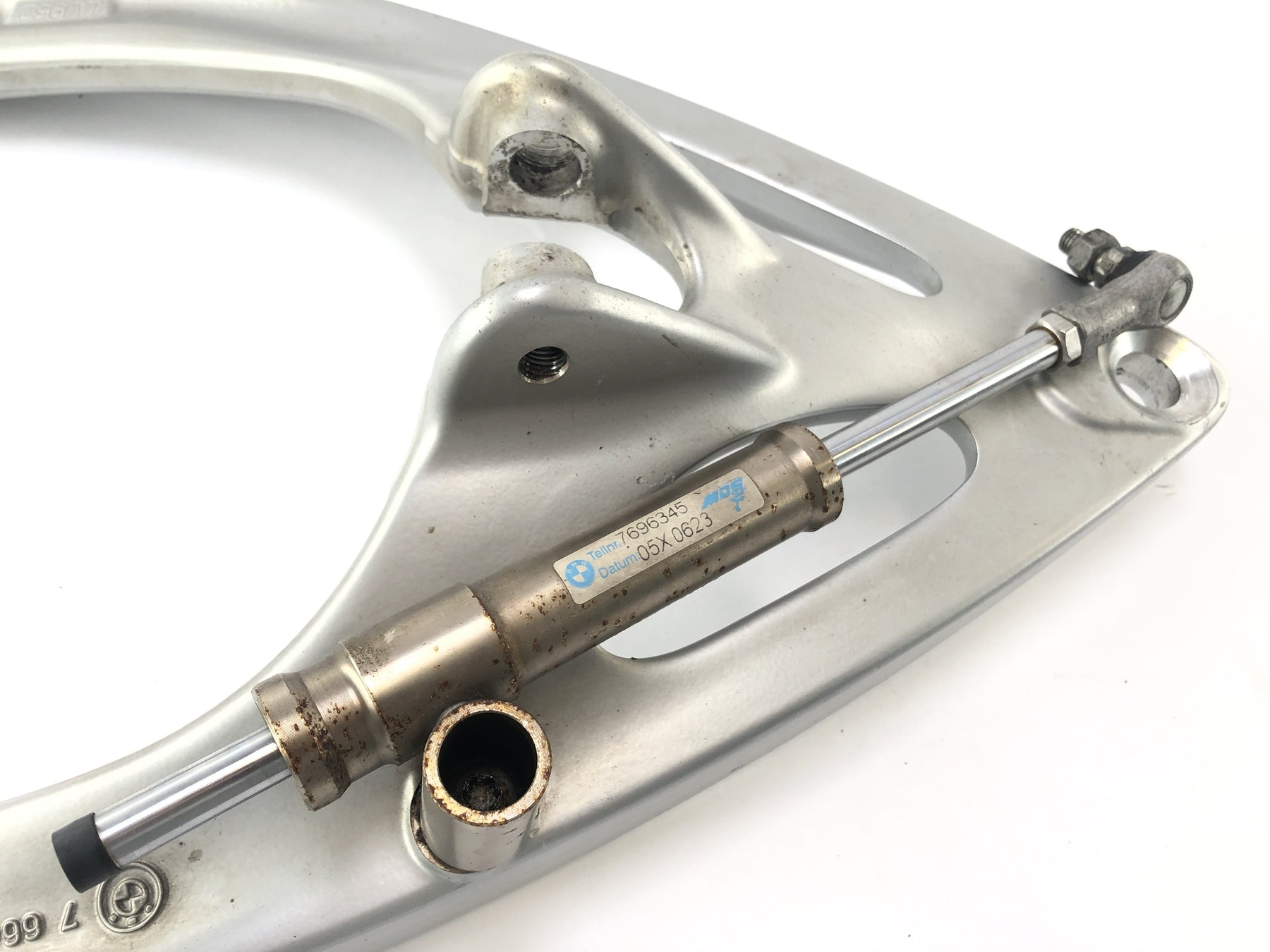 BMW R 1200 R [2007] - Querlenian Triangular Steering Styring med styring av dempere