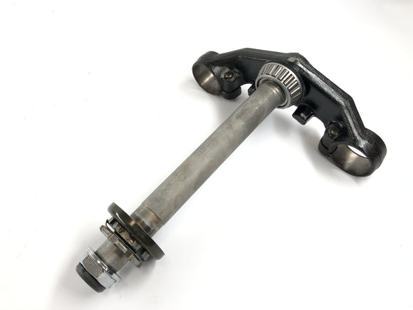 Honda CBR 1000 F SC24 [1991] - мост вилки ниже