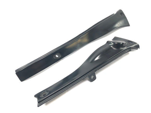 Aprilia RSV 1000 RP Mille [2001] - Innvendig panel øverst til venstre og høyre