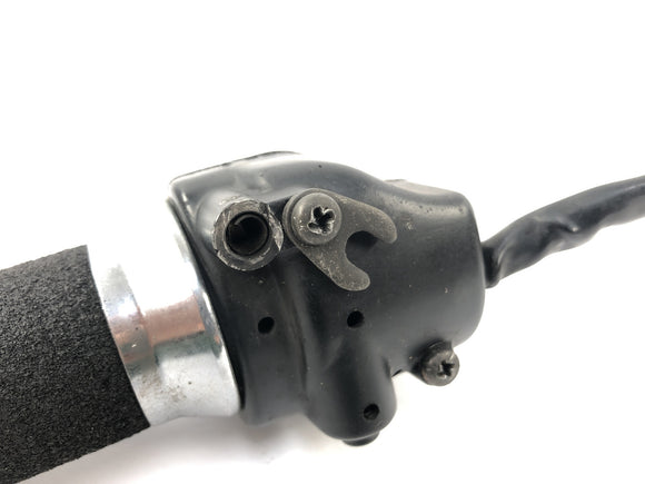 Yamaha XS 650 SE 3L1 [1979] - Ohjaustangon ohjaustangon kytkin oikeassa kaasukahvassa