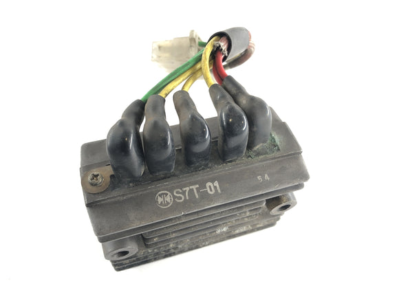 Honda GL 1000 Goldwing GL1 [1977] - Controller -spændingsregulator