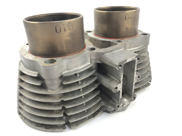 ヤマハXS 650 SE 3L1 [1979]  - ピストン付きシリンダー