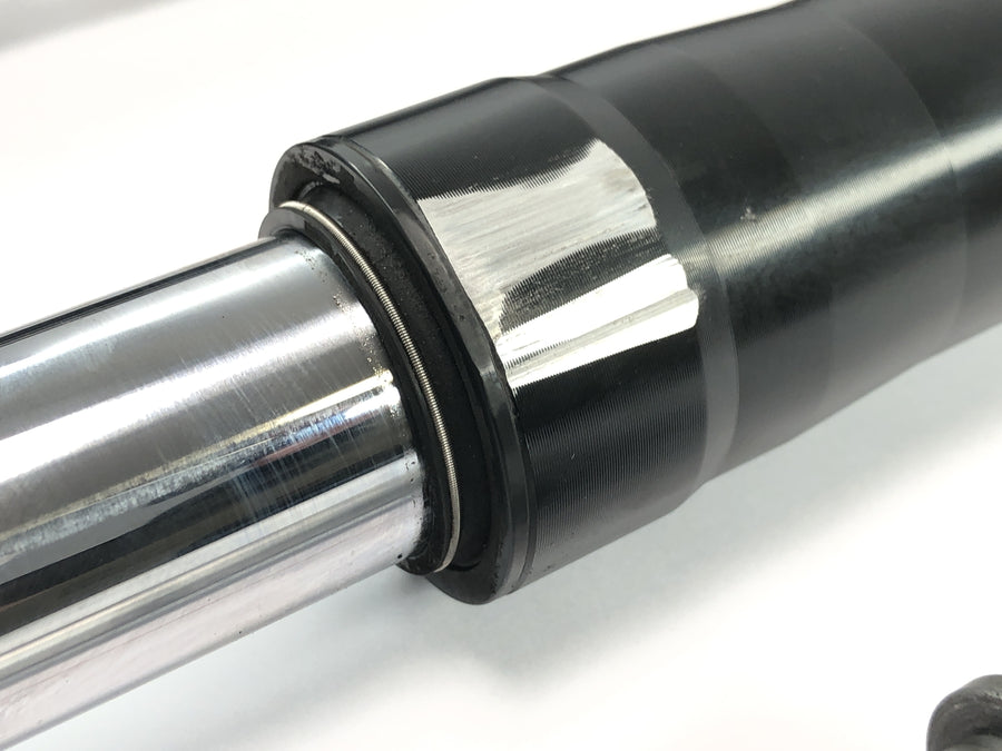 SWM SM 125 R [2018] - Gabel Telegabel mit Achse