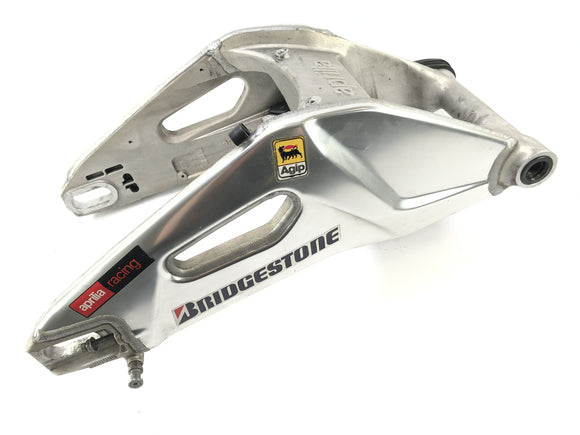 Aprilia RSV4 1000 [2010]  - 后轮旋转损坏的装配消耗量