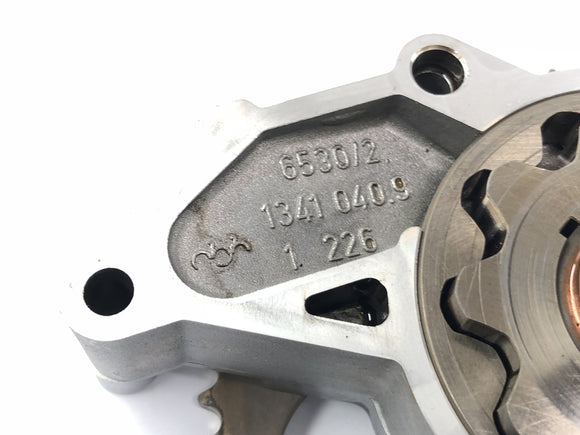 BMW R 1150 R R21 [2003]  - 带油泵轴和外壳的油泵