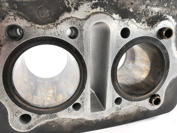 Yamaha XS 400 2A2 [1982]  - ピストン付きのシリンダー - 0