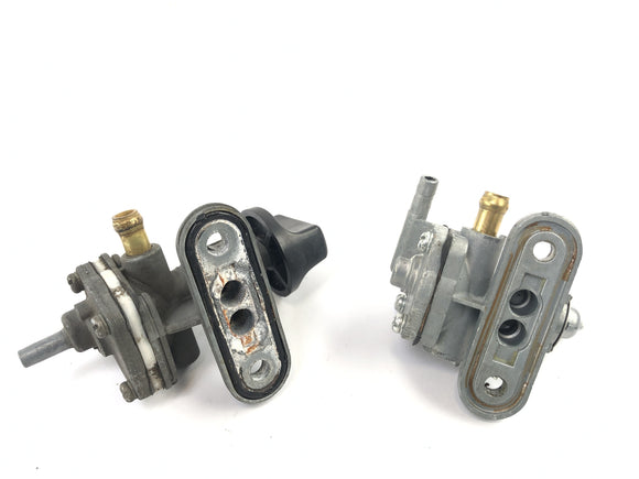 Ducati 900 SS [1991] - Benzinhahn Set Paar