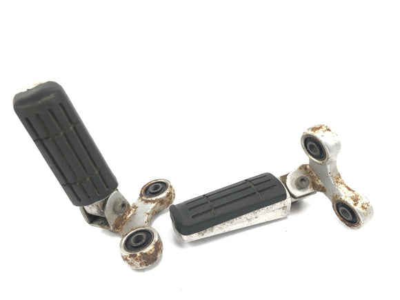 Yamaha GTS 1000 4FV [1997] - Sozius-Fußrasten mit Halter links und rechts