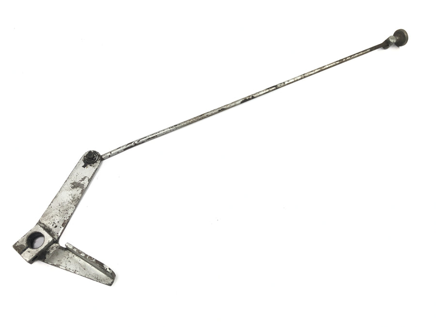 Moto Guzzi V7 Special [1971] - supporto leva freno con tiranteria freno