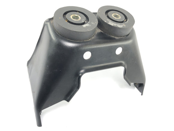 Triumph Daytona 900 T300 [1993] - Wspornik zbiornika Wspornikowe pokrywa gumowego wspornika