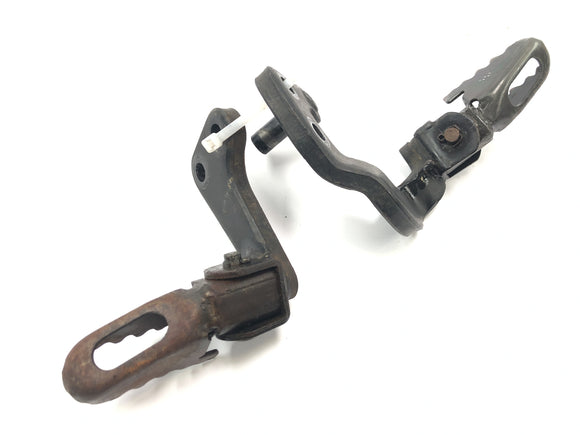 ヤマハXT 600 Zテネレ55W [1986]  - ドライバーのフットレスト左と右のセットカップル