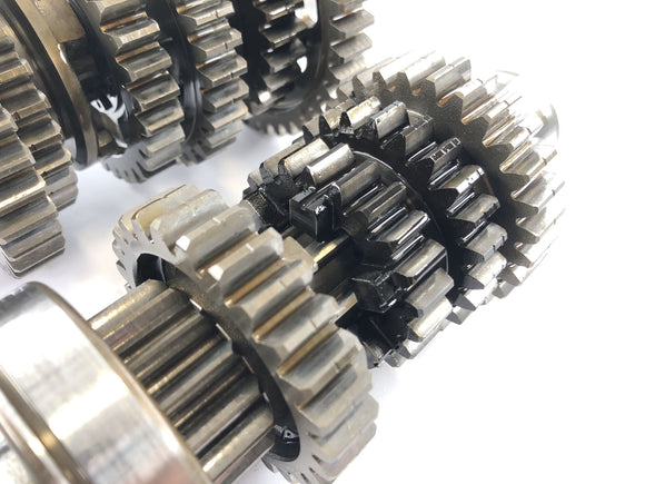 Kawasaki GPZ 1100 ZXT10E [1997] - коробка передач