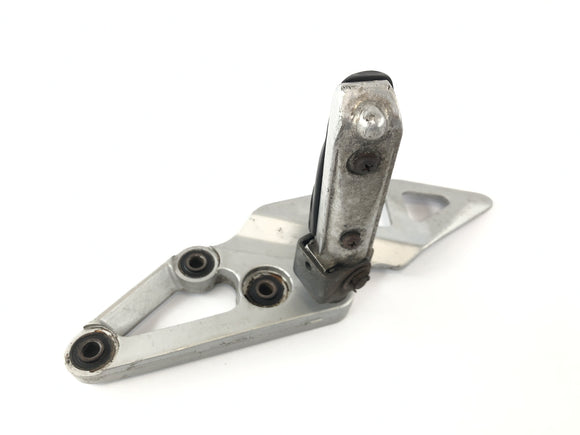 スズキ GSX-R 1100 W GU75 C [1994] - 運転席フットレスト、左フットレスト