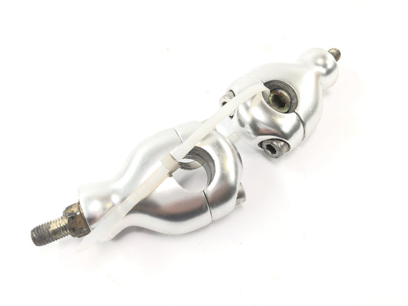 Triumph Speed Triple 1050 515NJ [2007] - Zestaw obejm zaciskowych uchwytu kierownicy