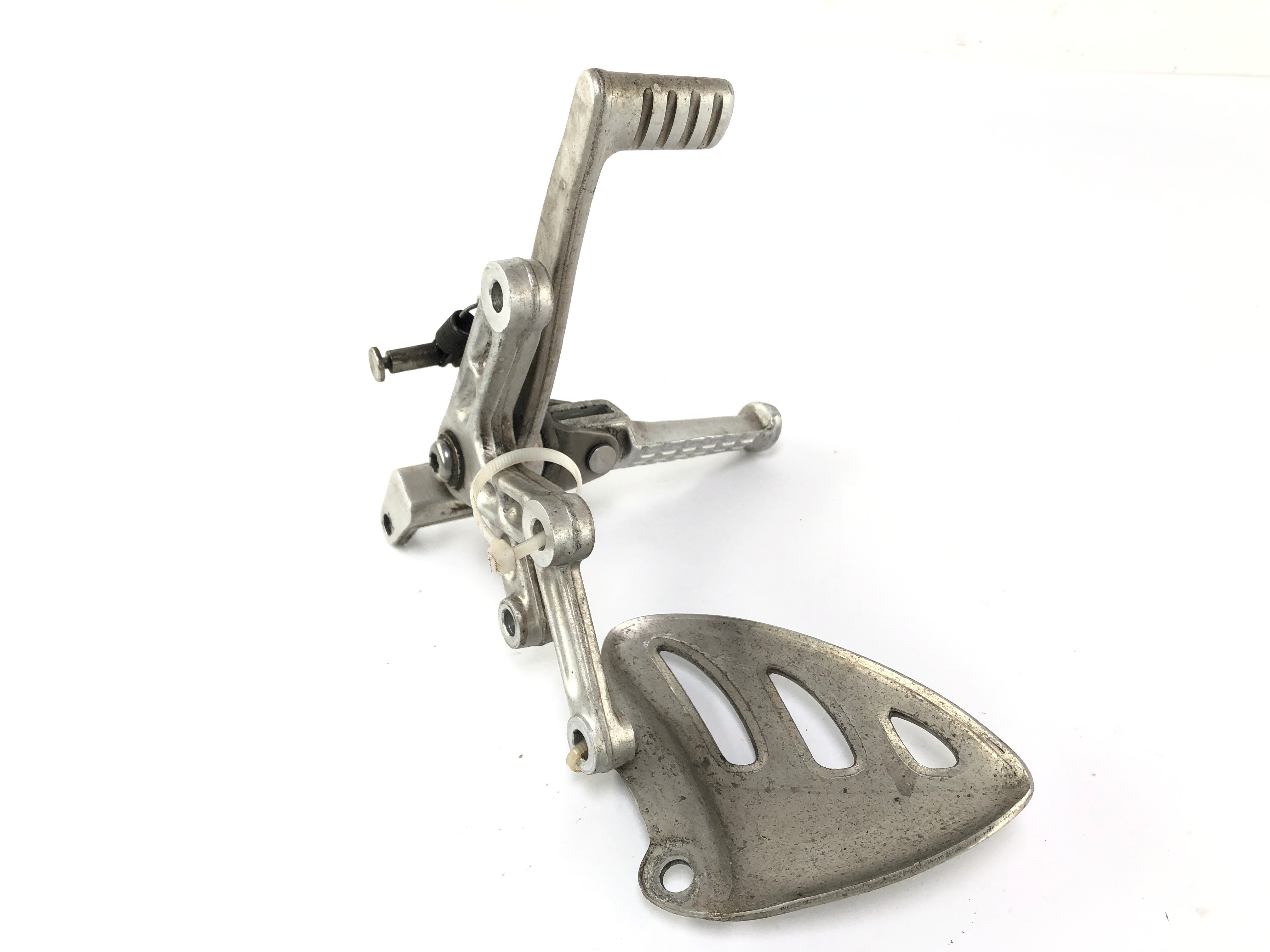 Triumph Daytona 955i T595 [1999] - Driver's footrest right with brake pedal