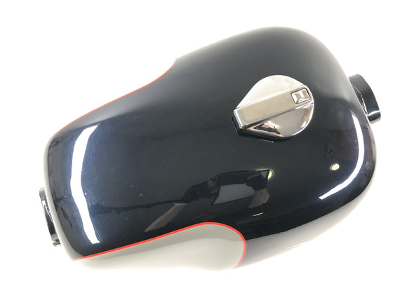 Moto Guzzi V7 Special [1971] - Tank Benzintank Kraftstofftank Tankbehälter mit Tankdeckel