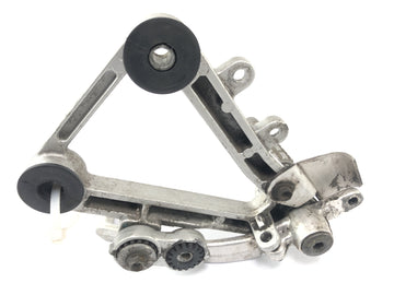 Cagiva Mito 125 EVO 8P [2000] - Fahrerfußraste Fußraste Halterung rechts mit Bremspedal