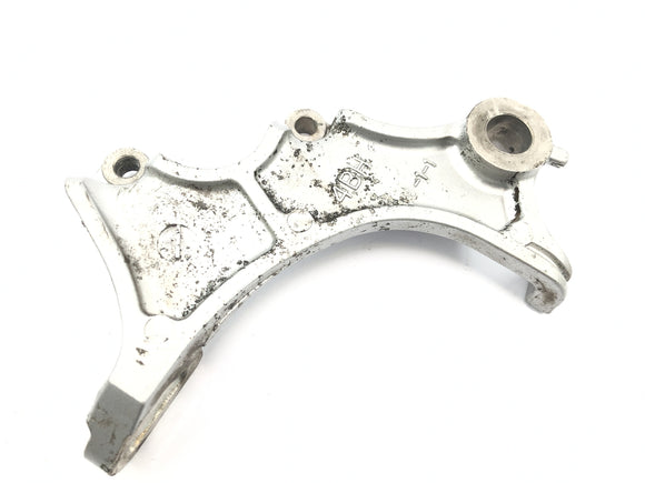 Yamaha GTS 1000 4FV [1997] - Jarrusatulan kannatin ankkurilevy takana