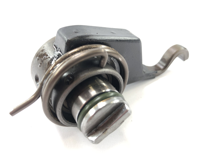 Honda SLR 650 RD09 [1997] - Tax chain tensioner leverage