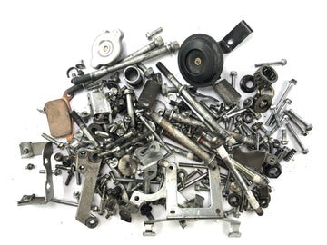 SWM SM 125 R [2018] - Les pièces résiduelles et les vis sont un bundle - 0