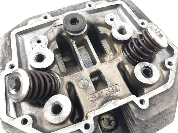 Moto Guzzi California II VT [1985]  - 右側のシリンダーKopg