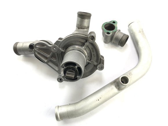 Apryia RSV4 1000 [2010]  - ウォーターポンプの住宅の欠陥