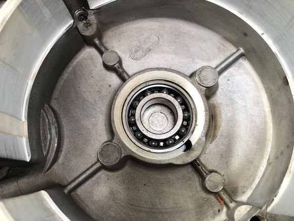 Ducati 900 SS [1991] - Tapa del motor de cubierta alternador